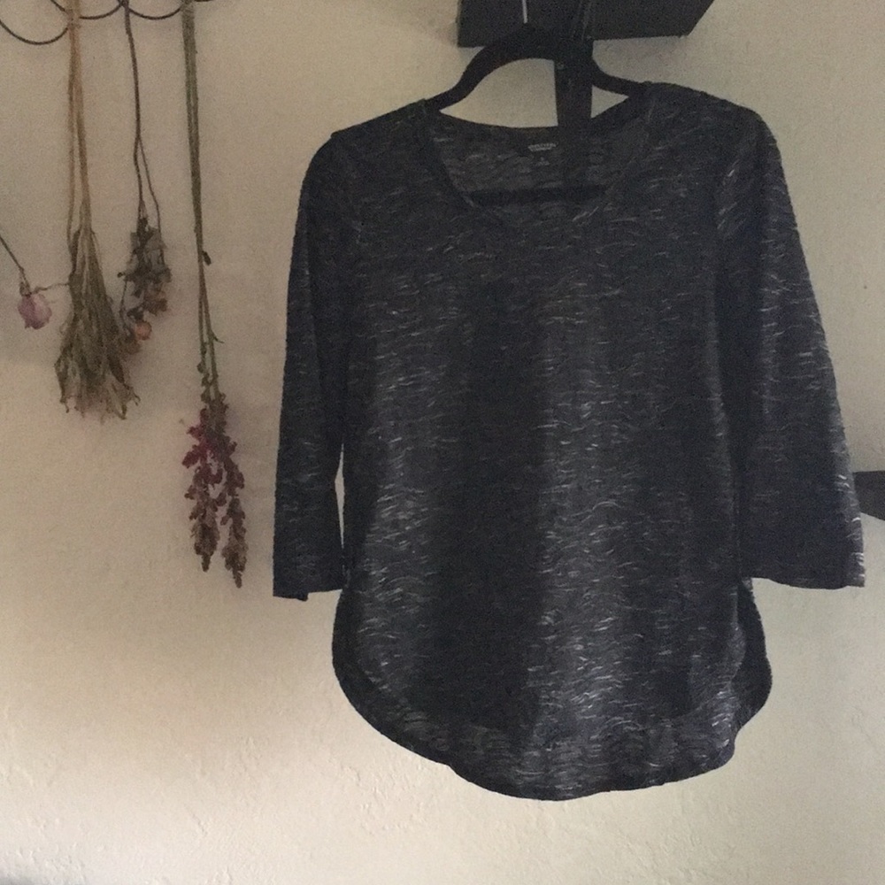 TWO BLOUSE BUNDLE Simply Vera VeraWang Blouses